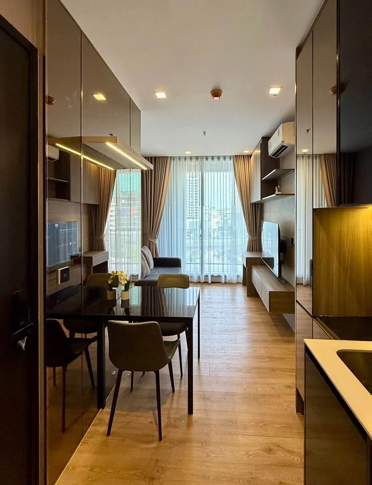 For Rent – Noble Around Ari