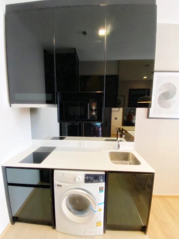 For rent!! Condo Noble Around Ari, 9th floor, beautiful room, convenient transportation, ready to move in, don't miss it!!