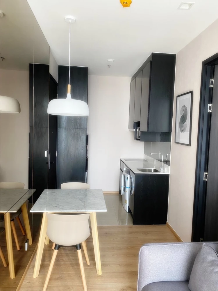 For rent!! Condo Noble Around Ari, 9th floor, beautiful room, convenient transportation, ready to move in, don't miss it!!