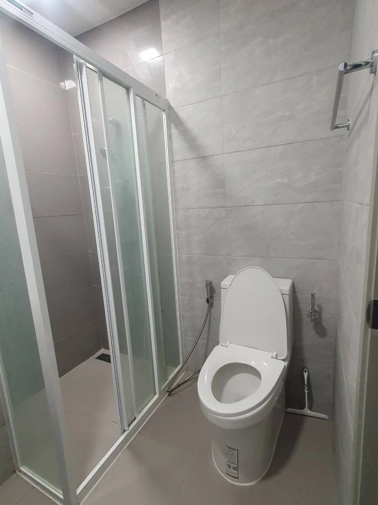 Condo for rent, Modiz Long Rangsit, ready to move in, 18th floor, high view, no blocked view, hurry to come and reserve.