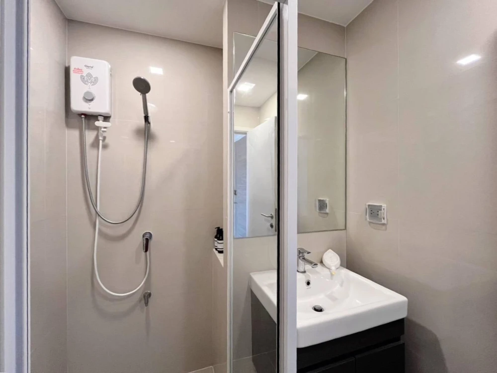 For rent!! Condo Modiz Sukhumvit 50, 6th floor, fully furnished, ready to move in, don't miss it!!