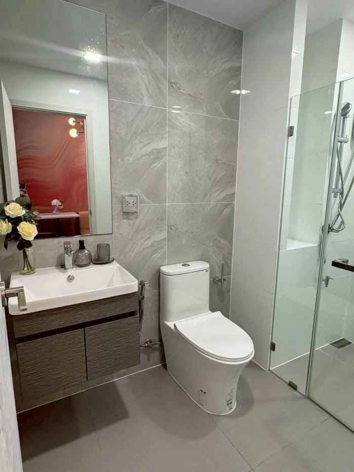 Condo for rent, Modiz Rhyme Ramkhamhaeng. Great room, great price! Book now!!