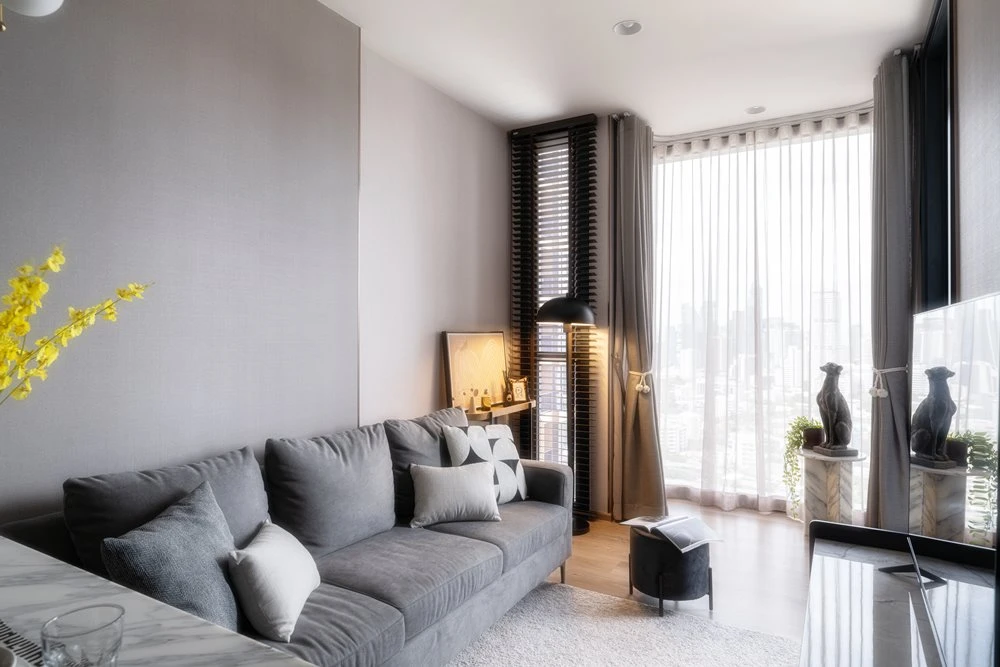 For rent!! Condo Oka House Sukhumvit 36, 30th floor, fully furnished, move in immediately, don't miss it!!