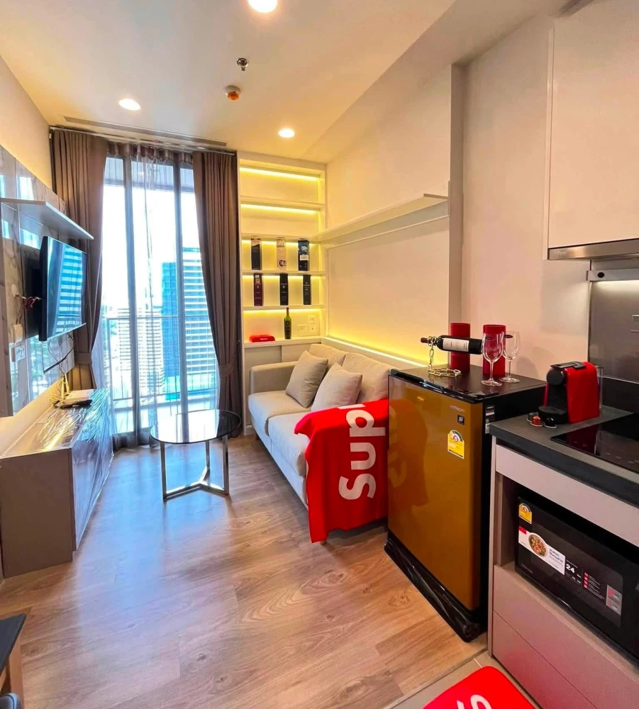 For rent: Condo Oka House Sukhumvit 36, ready to move in, fully furnished, you must not miss it. Don't miss it.
