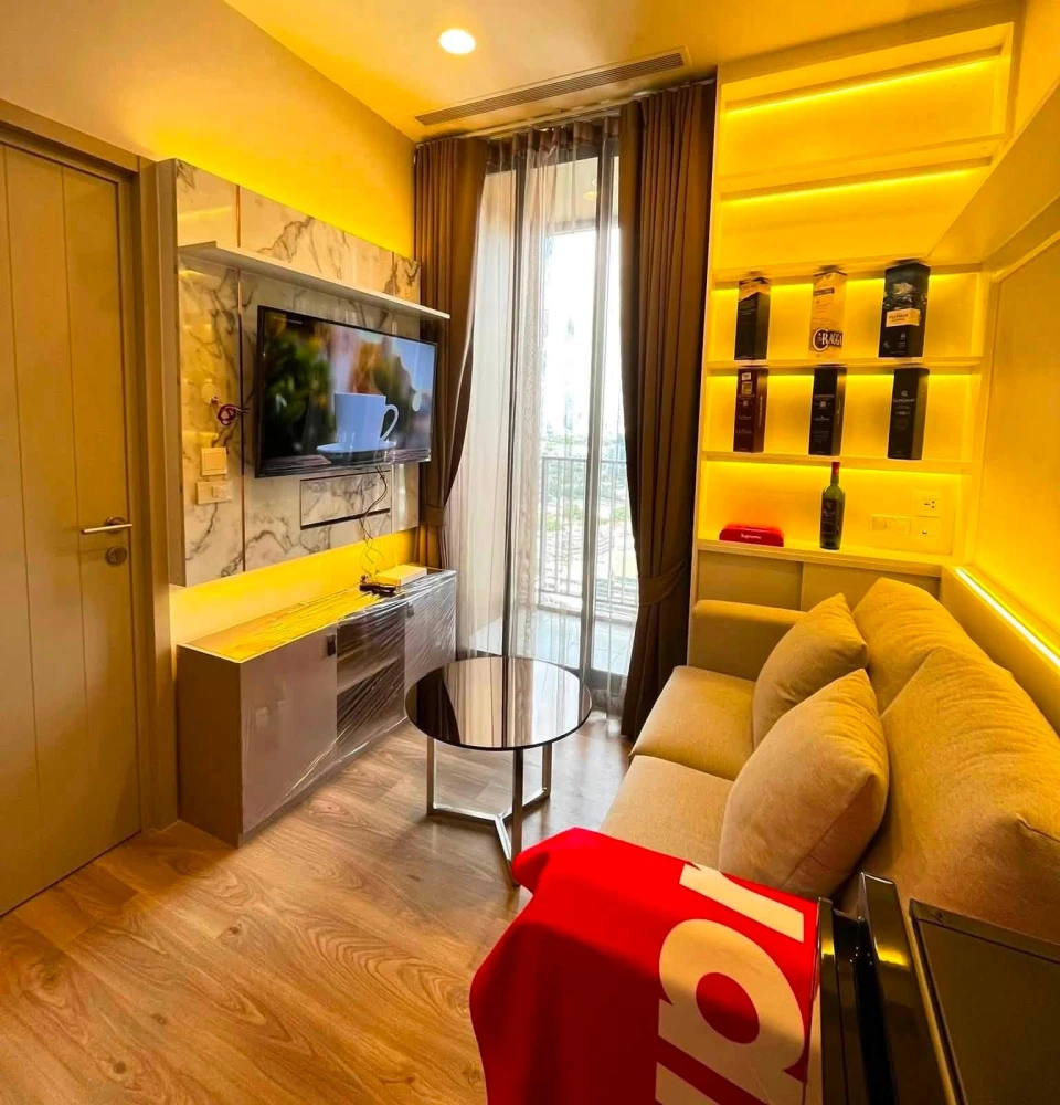 For rent: Condo Oka House Sukhumvit 36, ready to move in, fully furnished, you must not miss it. Don't miss it.