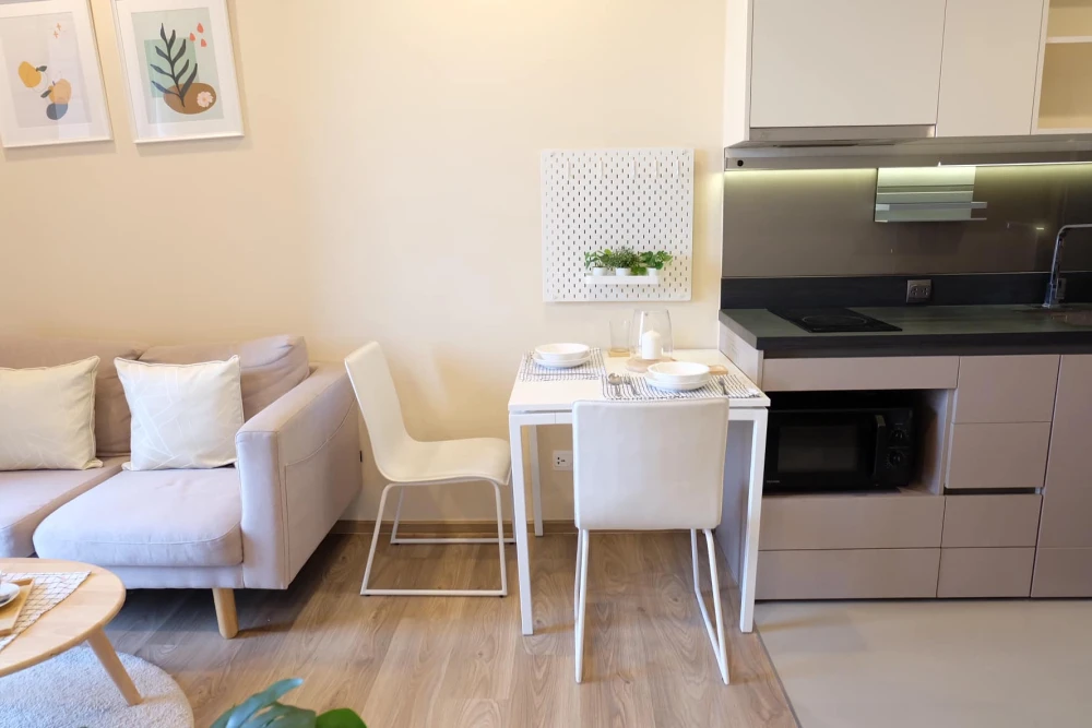 Condo for rent, Oka House Sukhumvit 36, city view room, nice decoration The atmosphere is super warm, don't miss it.