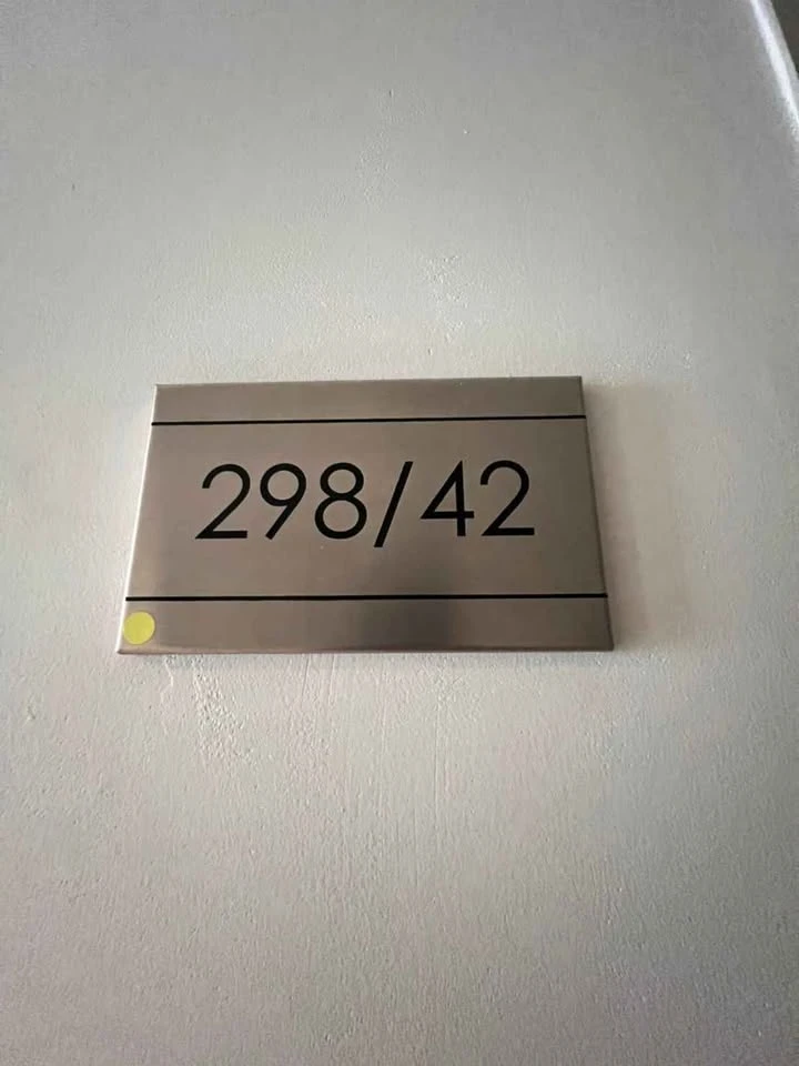 For rent!! Siamese Nang Linchi Condo, 4th floor, Building A, swimming pool view. Beautiful room, fully furnished, ready to move in. Don't miss out!!