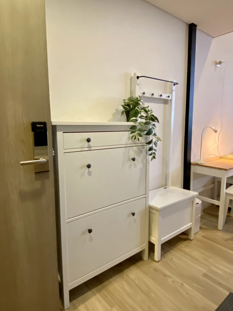 Condo for rent at Siamese Sukhumvit 87, 9th floor. Beautiful room, very livable, great price. Don't miss it!!