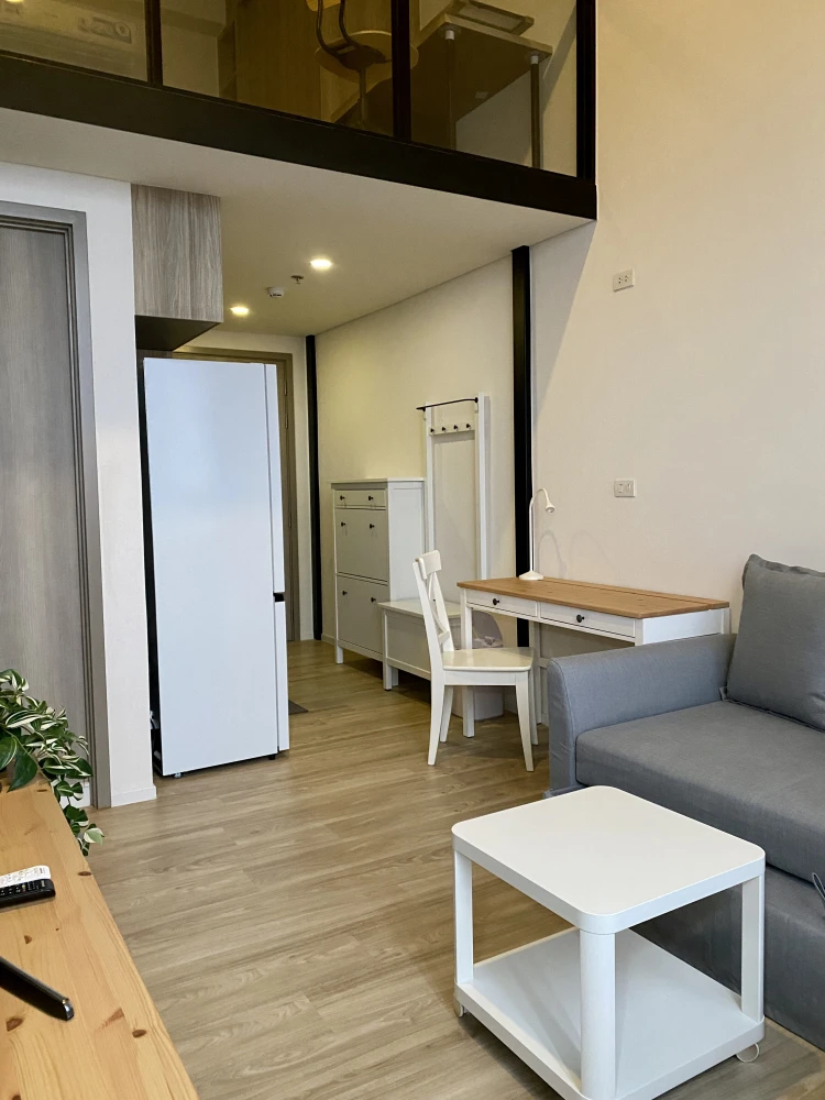 Condo for rent at Siamese Sukhumvit 87, 9th floor. Beautiful room, very livable, great price. Don't miss it!!