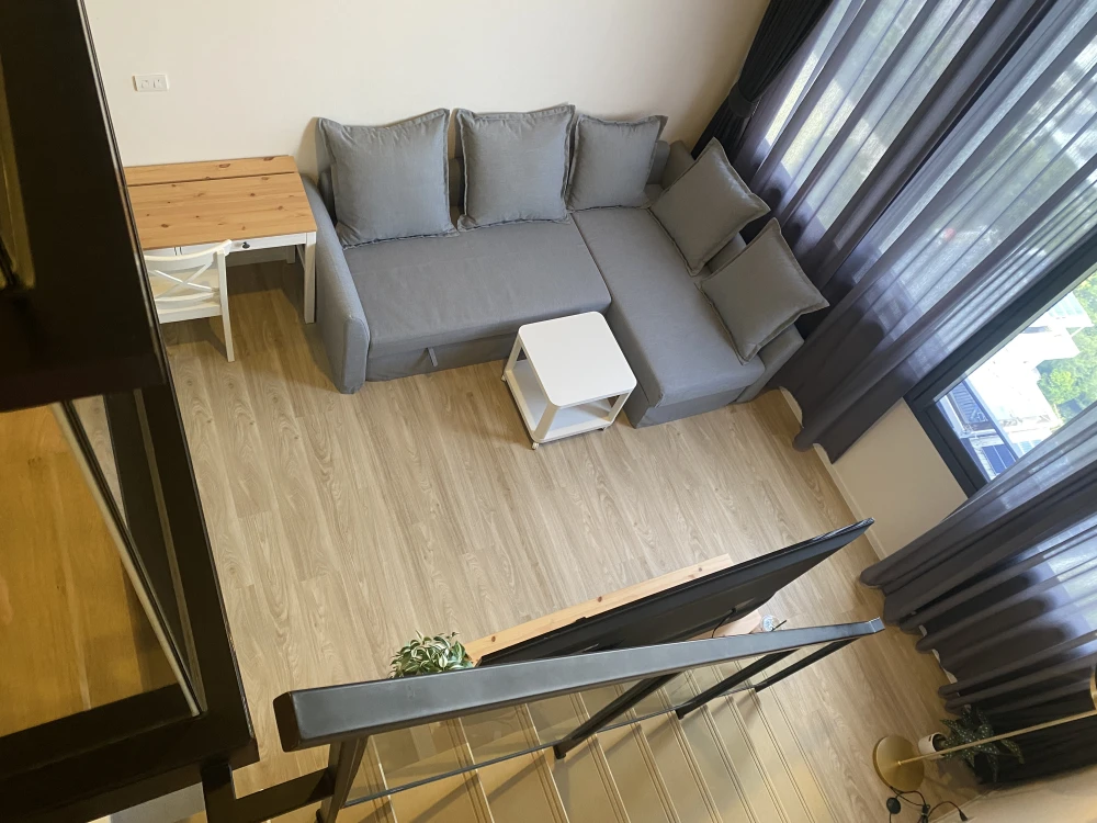 Condo for rent at Siamese Sukhumvit 87, 9th floor. Beautiful room, very livable, great price. Don't miss it!!