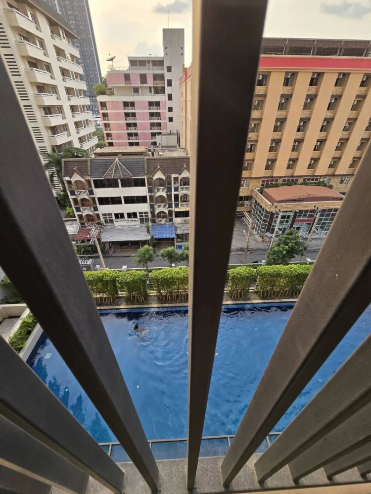 For rent!! Condo Knightsbridge Collage Ramkhamhaeng 5th floor Fully furnished, ready to move in, don't miss it!!
