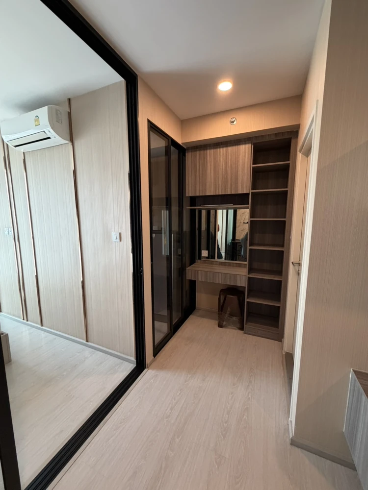 Condo for rent, Knightsbridge Phahonyothin - Interchange. Ready to move in, fully furnished + appliances included. Book now!