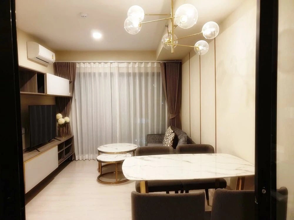 For rent!! Condo Knightsbridge Phahon Yothin-Interchange, 11th floor, Building A, corner room, move in immediately, don't miss it!!