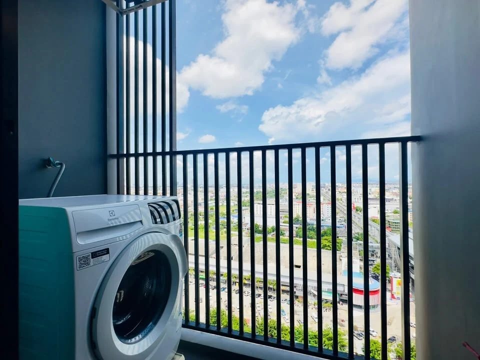 Condo for rent, Knightsbridge Sukhumvit-Theparak, spacious room, convenient travel.