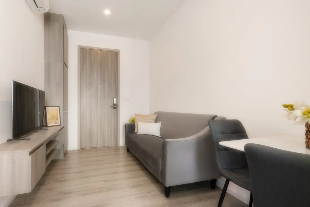 For rent!! Condo Knightsbridge Sukhumvit Theparak, ready to move in, complete furniture + electrical appliances, don't hesitate to book now!!