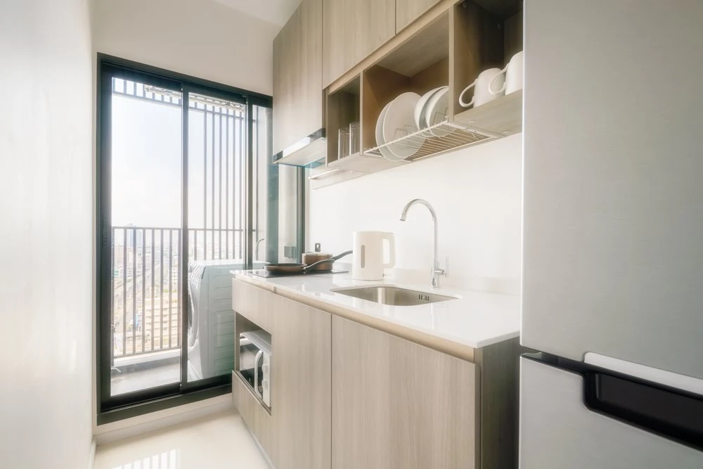 For rent!! Condo Knightsbridge Sukhumvit Theparak, ready to move in, complete furniture + electrical appliances, don't hesitate to book now!!