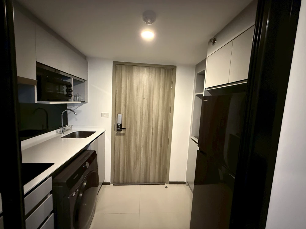 For rent!! Condo Knightsbridge Space Ratchayothin, 25th floor, elegantly decorated room, great price, ready to move in, hurry and reserve now!!