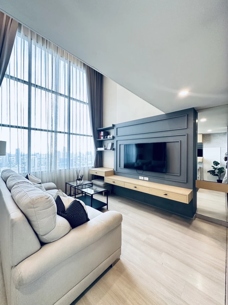 For rent!! Knightsbridge Prime Sathorn Condo, 33rd floor, great view, duplex unit, fully furnished, ready to move in! Reserve now!!