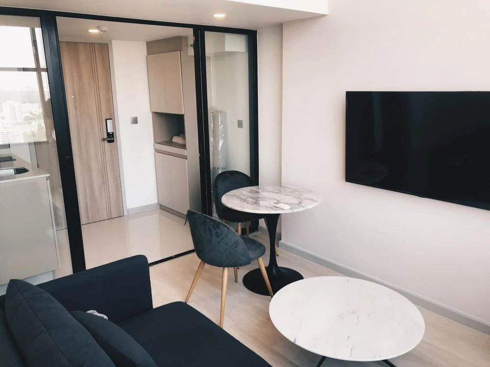 Condo for rent, Knightsbridge Prime Sathorn, fully furnished, plus a cute price, don't miss it!! Hurry up to reserve now!