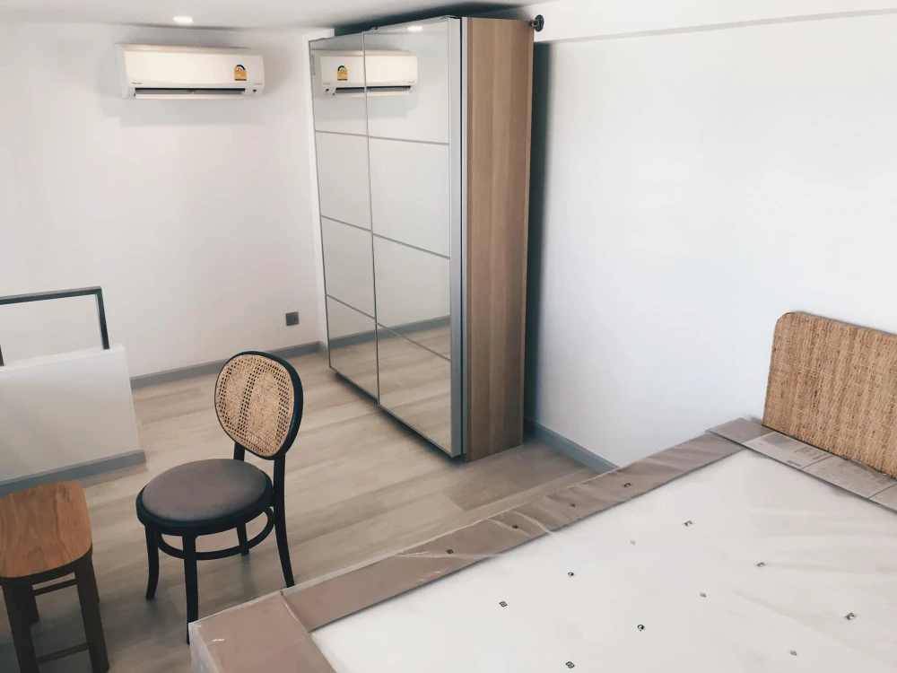 Condo for rent, Knightsbridge Prime Sathorn, fully furnished, plus a cute price, don't miss it!! Hurry up to reserve now!