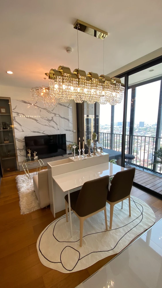 For rent!! Condo Bright Wongwian Yai, beautiful room, luxuriously decorated, fully furnished, don't miss it!!