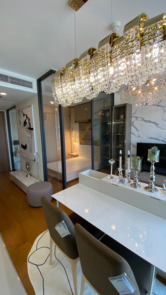 For rent!! Condo Bright Wongwian Yai, beautiful room, luxuriously decorated, fully furnished, don't miss it!!