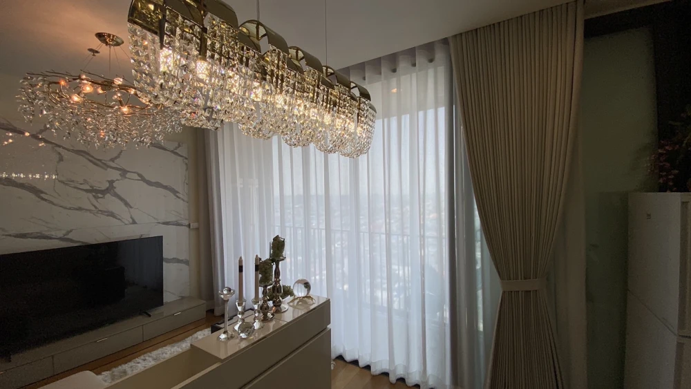 For rent!! Condo Bright Wongwian Yai, beautiful room, luxuriously decorated, fully furnished, don't miss it!!