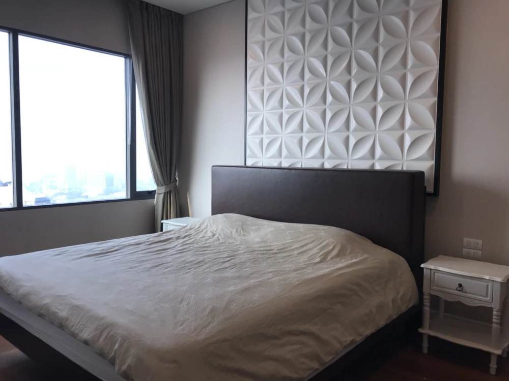 For rent!! Condo Bright Sukhumvit 24, 31st floor, Building B, beautiful room, fully furnished, ready to move in, don't miss it!!