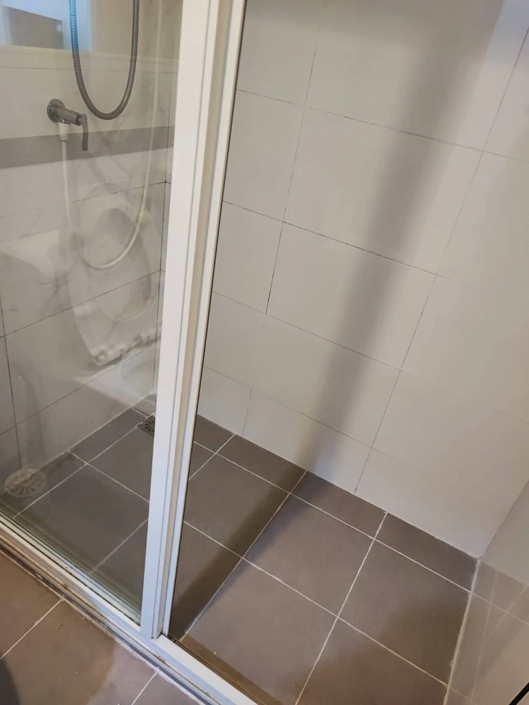 Condo for rent, Rye Talat Phlu, great location, attractive price. Book now!!