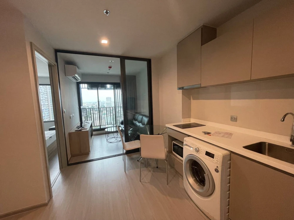 For rent!! Condo Life Ladprao, 24th floor, Building B, beautiful room, complete here, I must say that you must not miss it!!