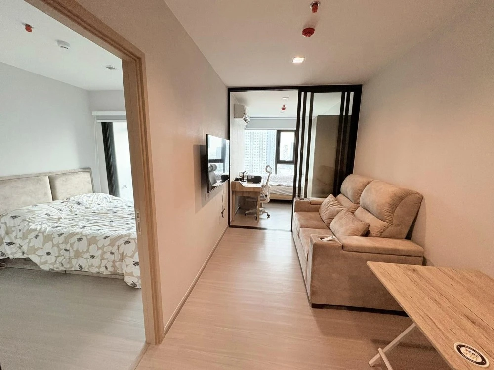 ให้เช่า คอนโด ไลฟ์ สาทร - เซียร์ร่า 1 bedroom plus ชั้น 23 วิวสวย สุด ๆ คุณต้องรีบมาจองก่อนพลาด