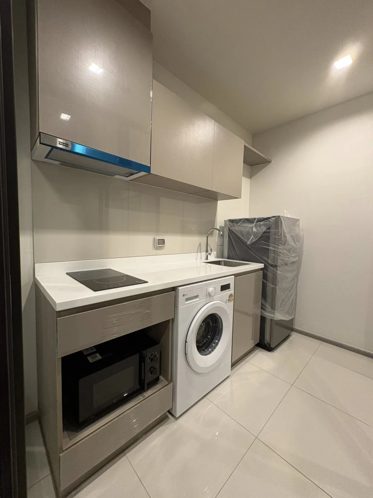 Condo for rent, Life Sukhumvit 62, ready to move in, fully furnished, high floor, spacious and comfortable. Book now!
