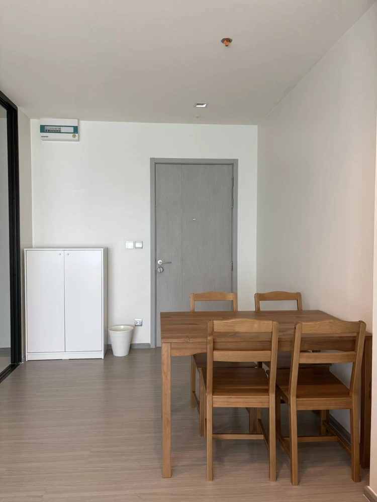 Condo for rent, Life Sukhumvit 62, ready to move in, fully furnished, high floor, spacious and comfortable. Book now!