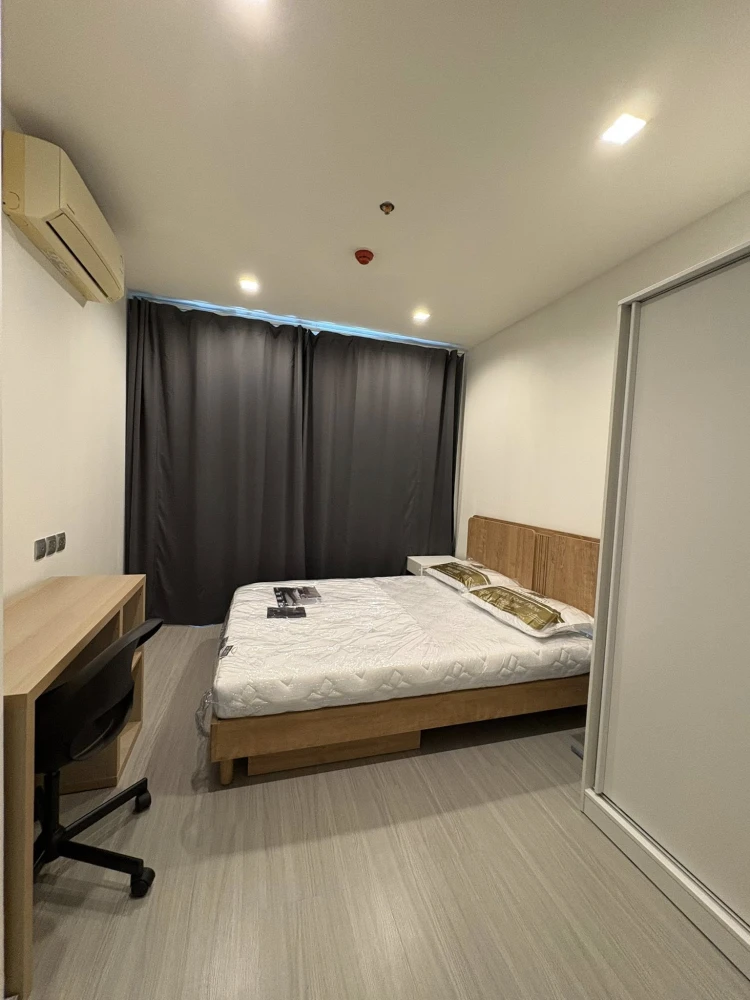 Condo for rent, Life Sukhumvit 62, ready to move in, fully furnished, high floor, spacious and comfortable. Book now!