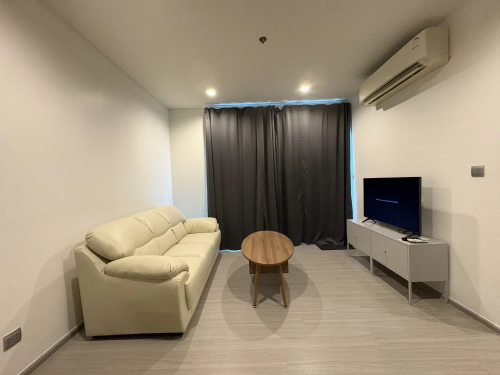 Condo for rent, Life Sukhumvit 62, ready to move in, fully furnished, high floor, spacious and comfortable. Book now!