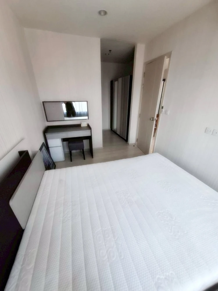For rent!! Condo Life Asoke, 17th floor, condo in the heart of the city, fully furnished, ready to move in, affordable price, don't miss it!!