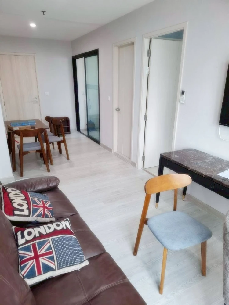 For rent!! Condo Life Asoke, 17th floor, condo in the heart of the city, fully furnished, ready to move in, affordable price, don't miss it!!
