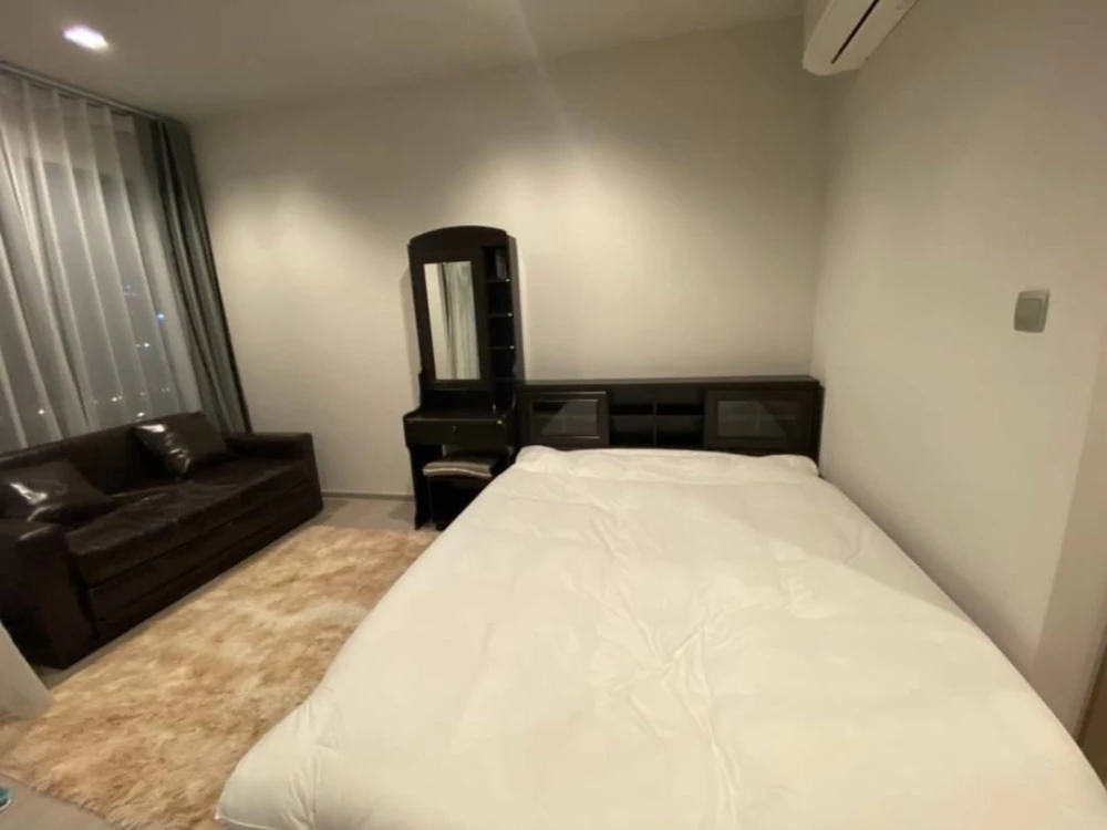 For Rent – Life Asoke-Rama 9