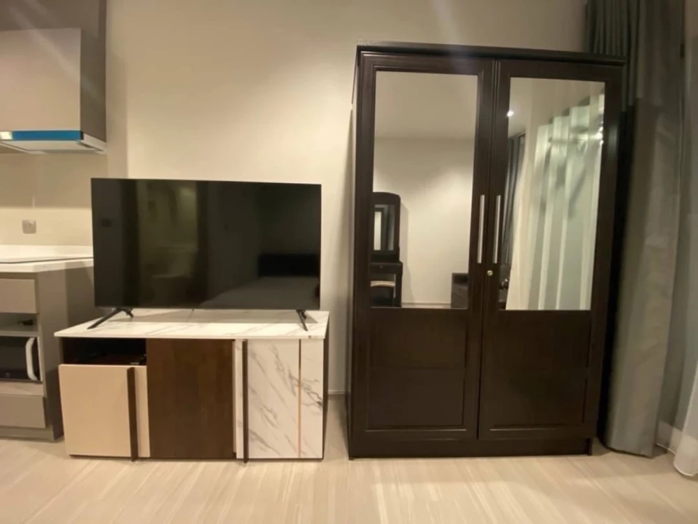 For Rent – Life Asoke-Rama 9