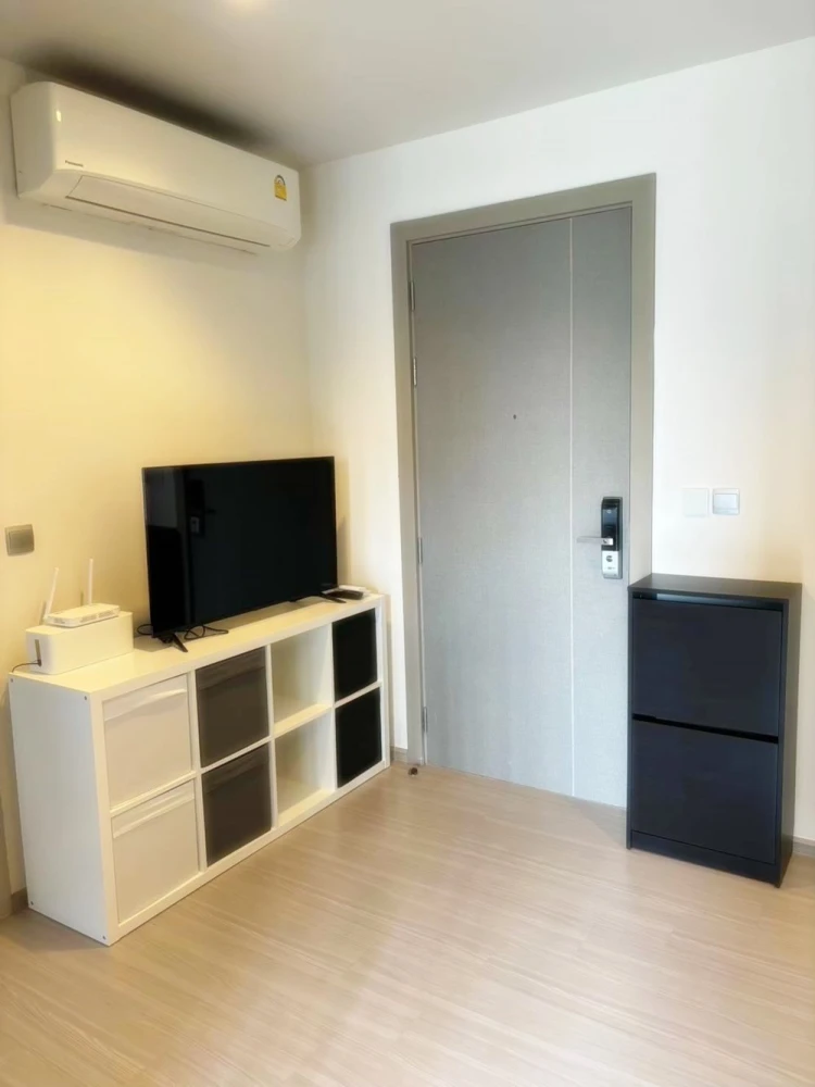 For rent!! Condo Life Asoke-Rama 9 Beautiful condo, good location, convenient transportation, hurry up and book now!!