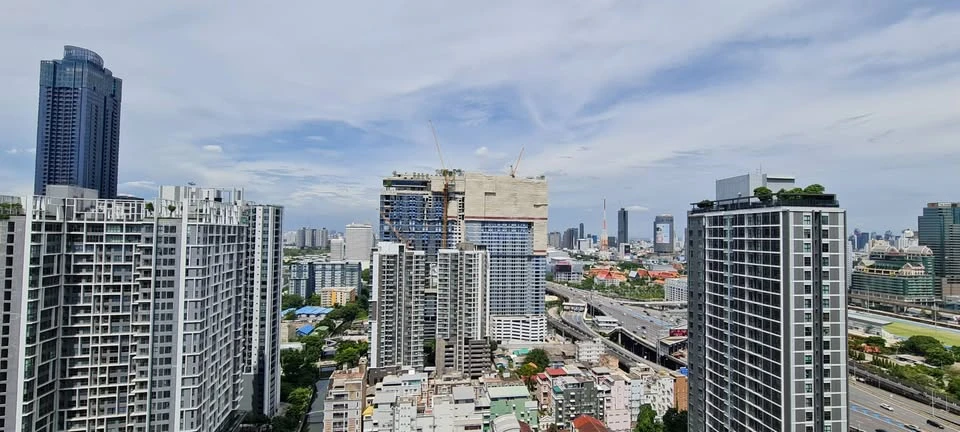 Condo for rent Life Asoke-Rama 9, high floor, beautiful view, no block, new room, walk near the train, hurry to reserve