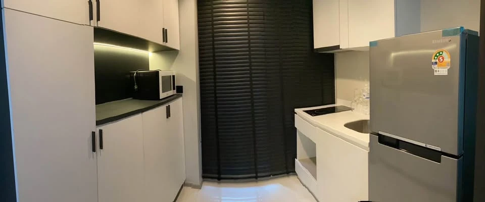 Condo for rent, Life Asoke-Rama 9, unblocked view, beautiful city view, fully furnished, must book like this.
