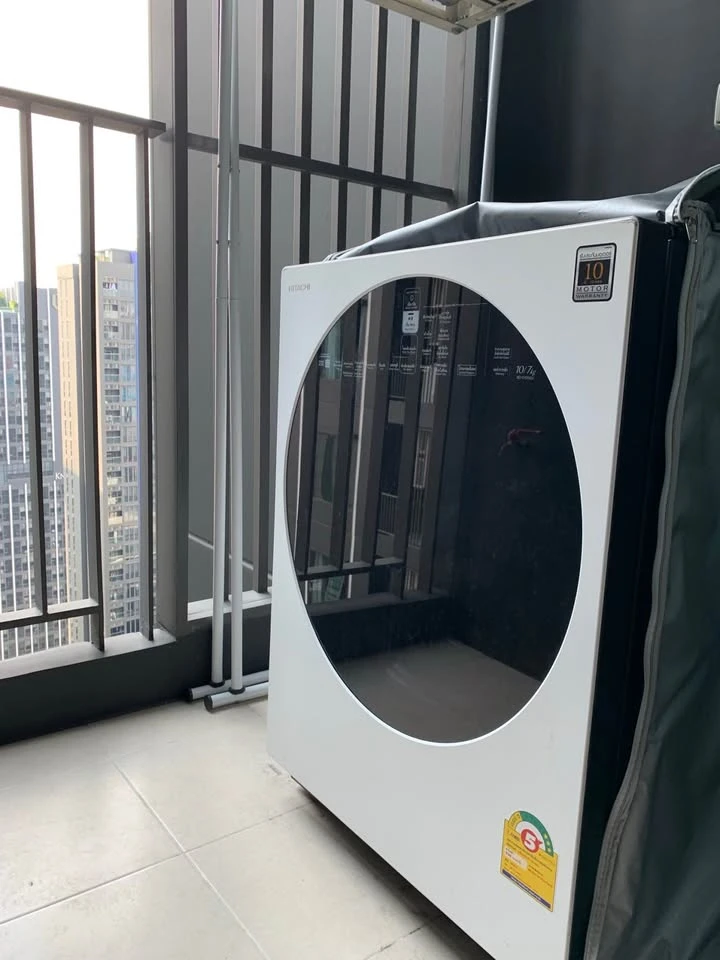 Condo for rent, Life Asoke-Rama 9, unblocked view, beautiful city view, fully furnished, must book like this.