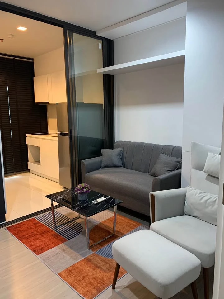 Condo for rent, Life Asoke-Rama 9, unblocked view, beautiful city view, fully furnished, must book like this.