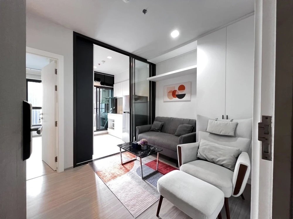 Condo for rent, Life Asoke-Rama 9, unblocked view, beautiful city view, fully furnished, must book like this.