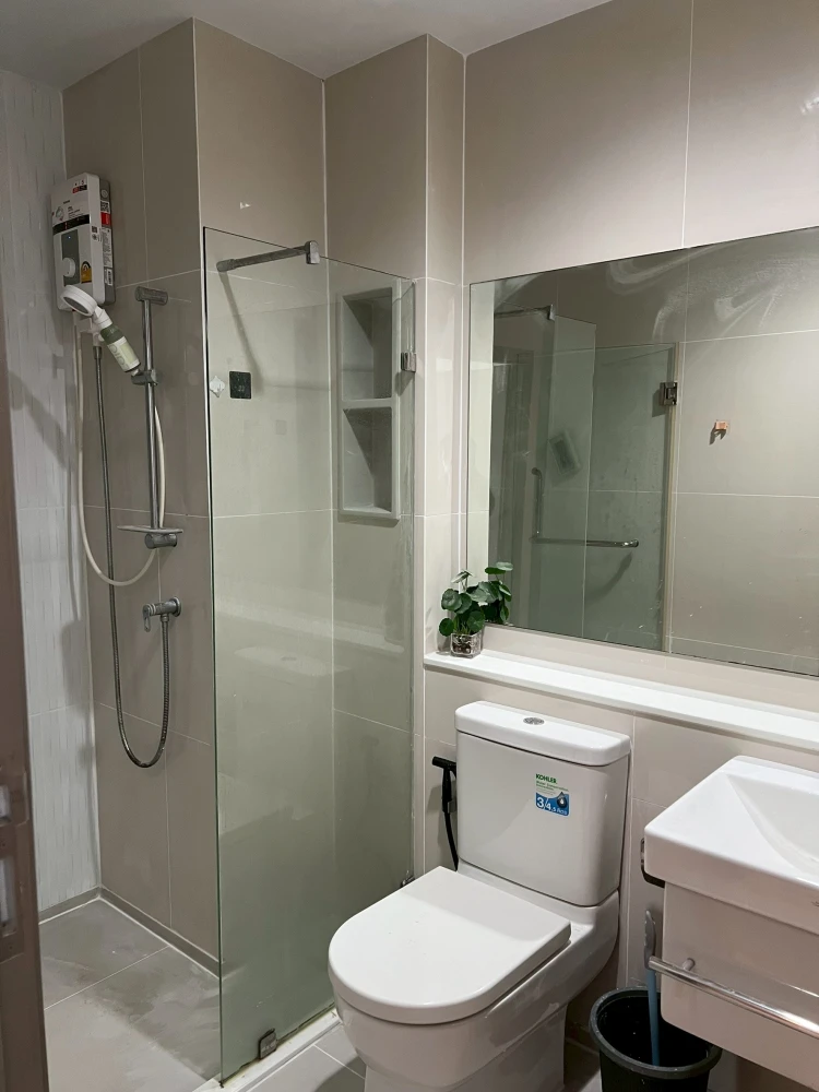 Condo for rent, Life Asoke-Rama 9. Nice room, great vibe. Book now!!