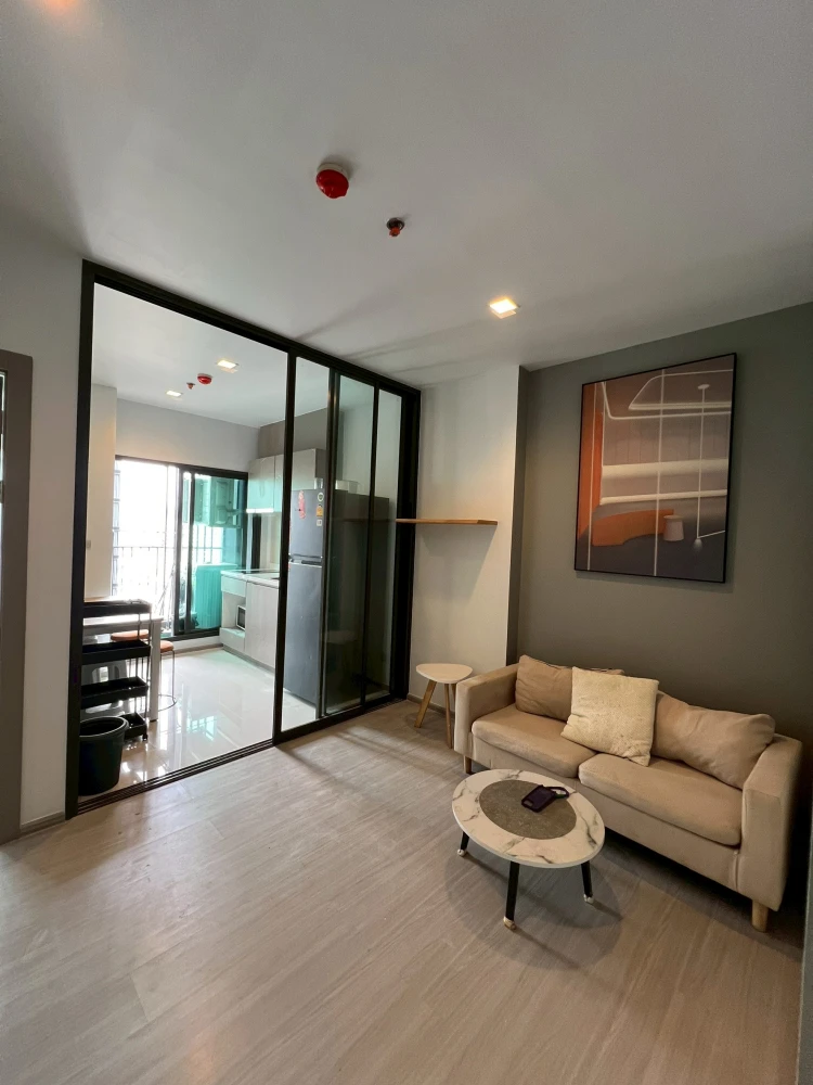 Condo for rent, Life Asoke-Rama 9. Nice room, great vibe. Book now!!