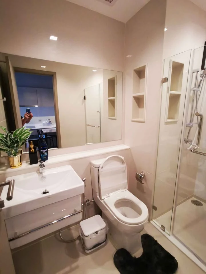Condo for rent, Life Asoke-Rama 9, studio room, 16th floor, high view, not expensive, hurry and book now, don't miss out.