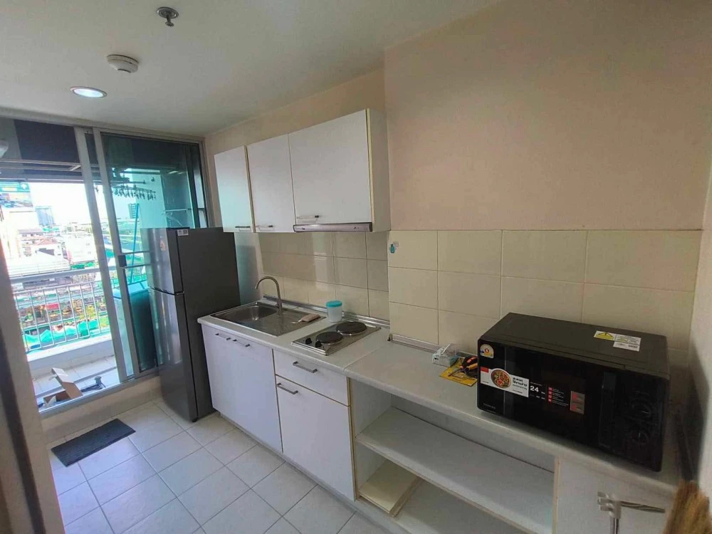 For rent!! Life @ BTS Tha Phra condo, 5th floor, convenient transportation, next to the BTS station, ready to move in, hurry and book now!!