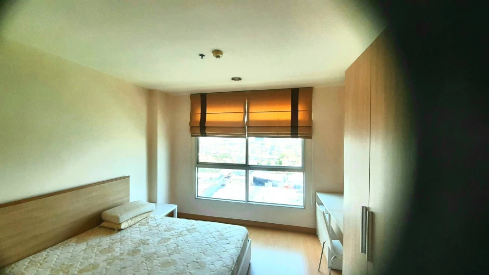 For rent!! Condo Life @ BTS Tha Phra, room number 18/235, ready to move in, friendly price, don't miss it!!